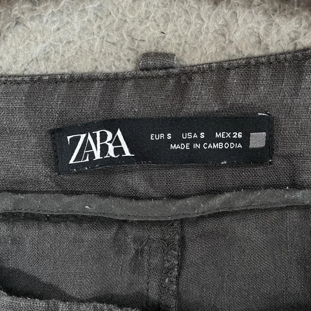 Zara Linen Pants Womens Small Gray Pleated Relaxed Ankle Summer Beachy Travel